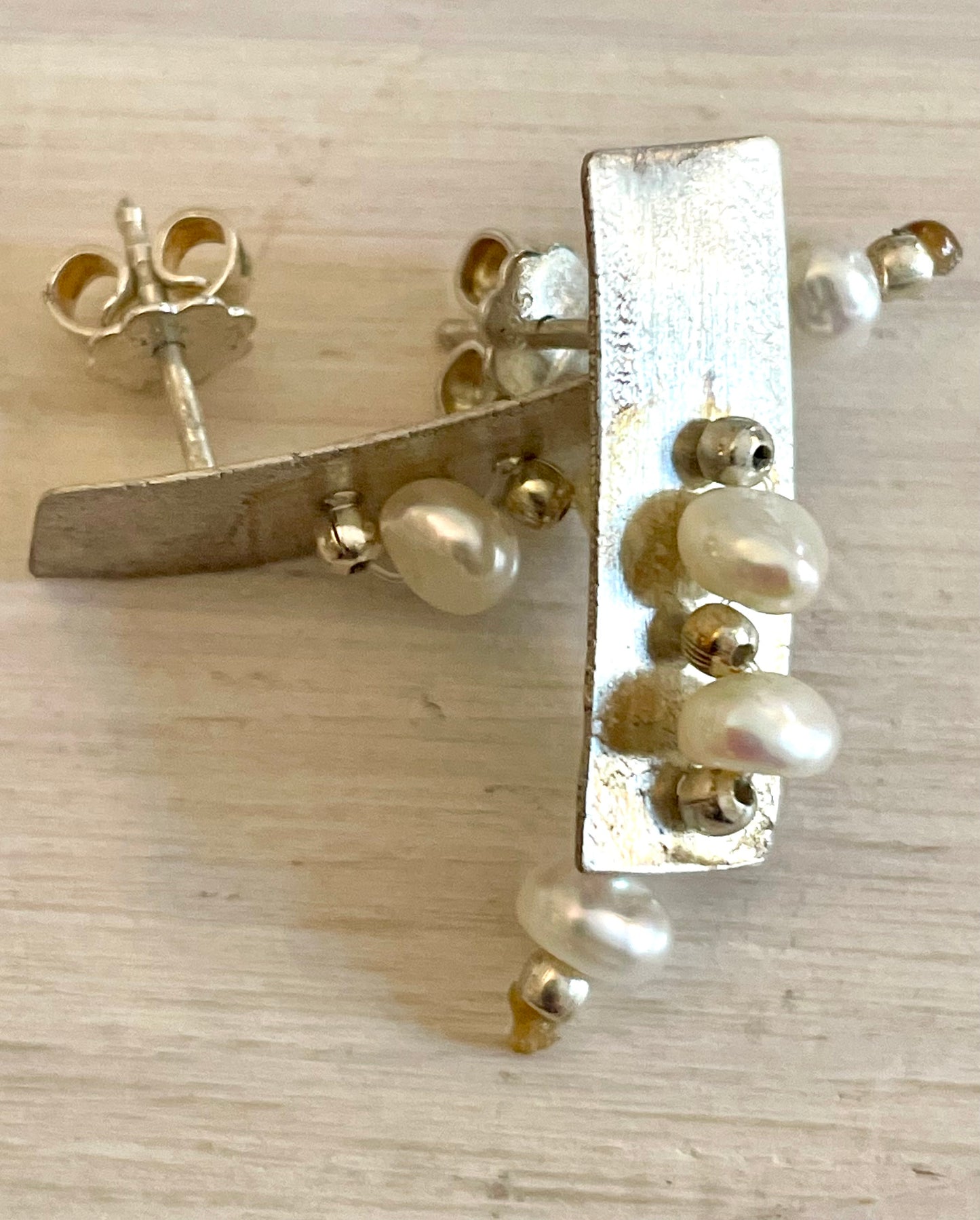Silver and pearls earrings "Les Perles".