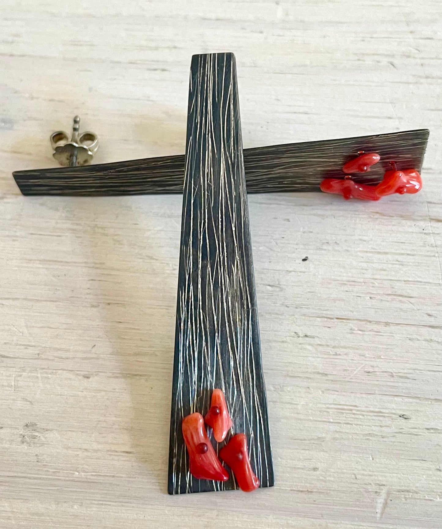 Silver and coral earrings "Sioux"