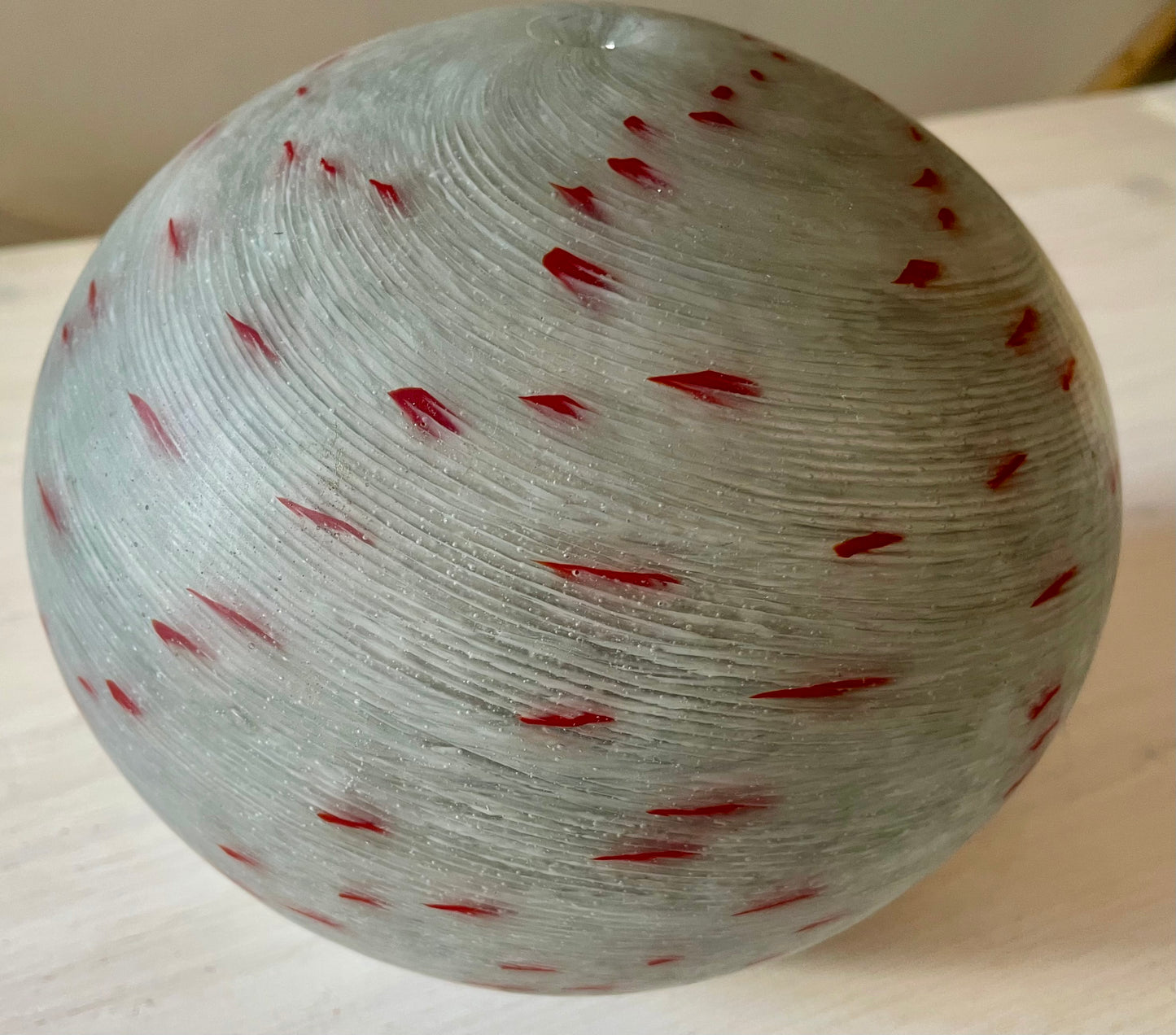 Round Glass Vase - Glass Art.