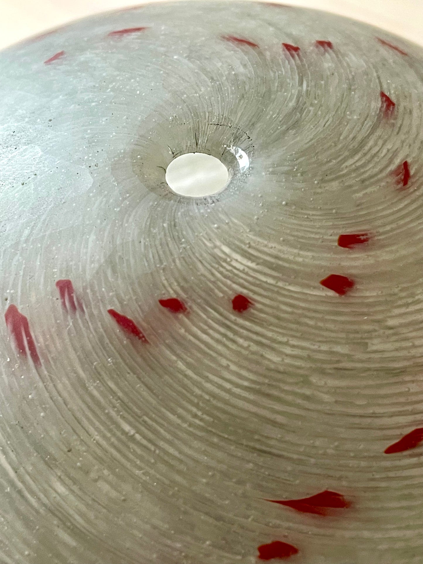 Round Glass Vase - Glass Art.